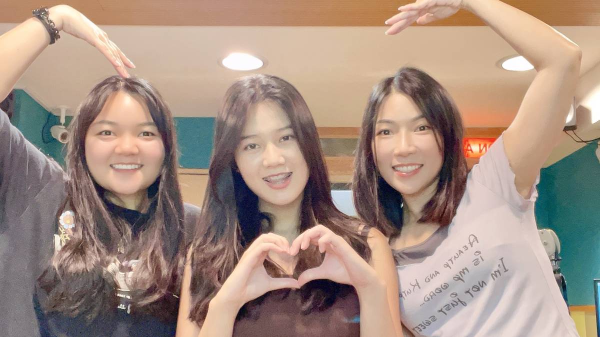 左起：若晴、Lily、玉水