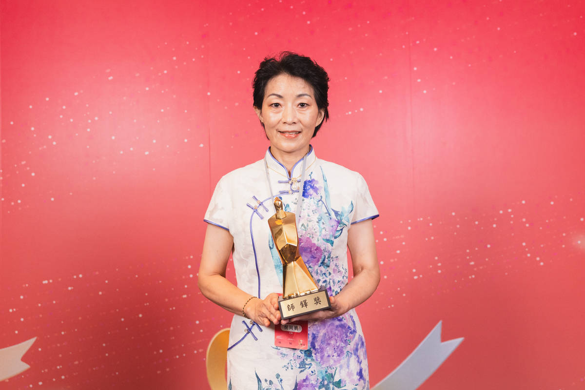 桃園市會稽國中總務主任倪同娟獲得114年師鐸獎肯定。