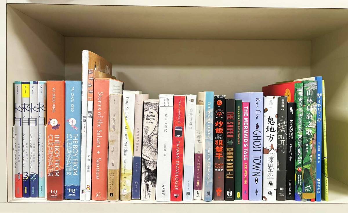 「臺灣文學展：閱讀臺灣」展由紐文中心與安娜堡市立圖書館合辦，精選20部臺灣文學。（紐文中心提供）