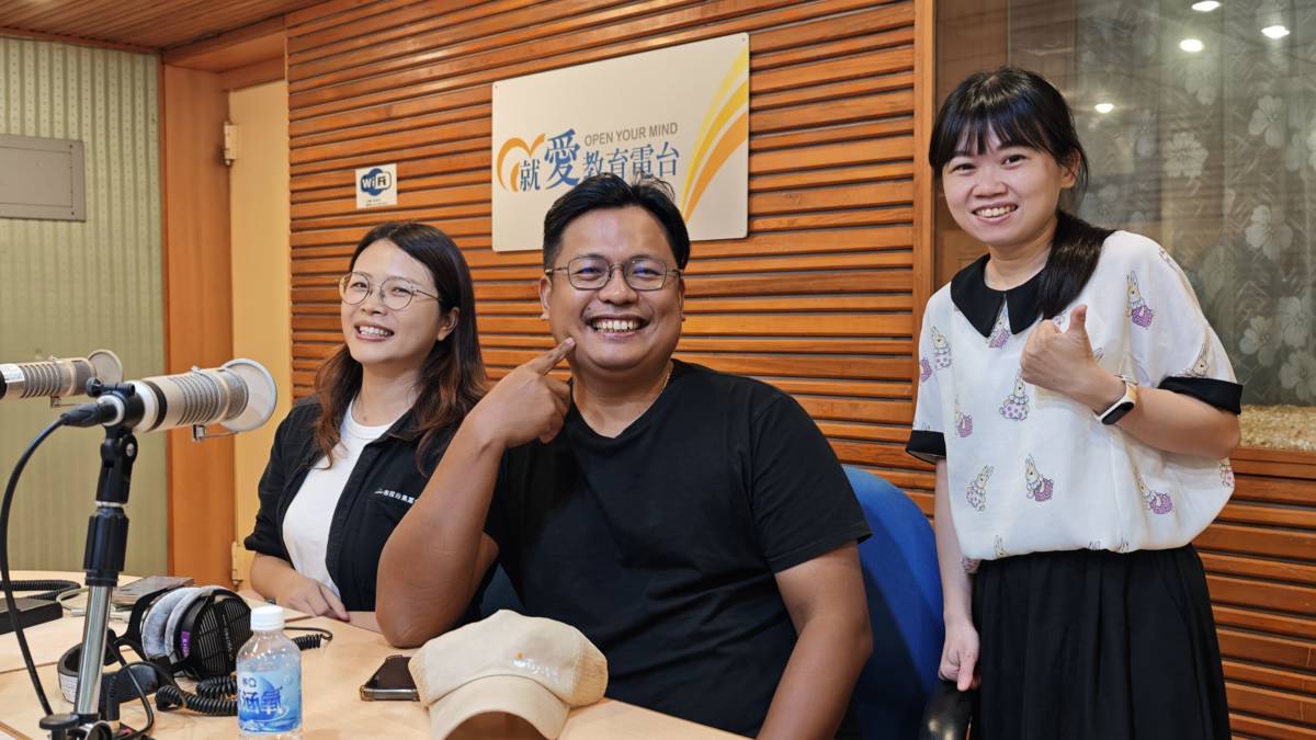 1140922有限責任臺東縣原住民布拉谷果菜生產合作社 專案經理 馮修雙、創始社員 温源田、勞動部勞動力發展署高屏澎東分署青年職涯發展中心 業務輔導員 張瀞今