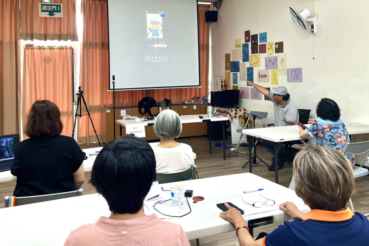 臺灣無貳公益福利協助進會為了讓臺東地區中高齡婦女跟上社會脈動，辦理「智齡生活網」婦女培力計劃。