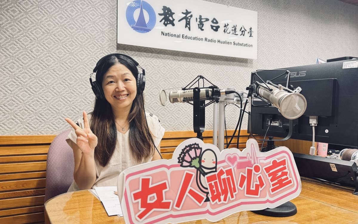 來賓：李佳盈