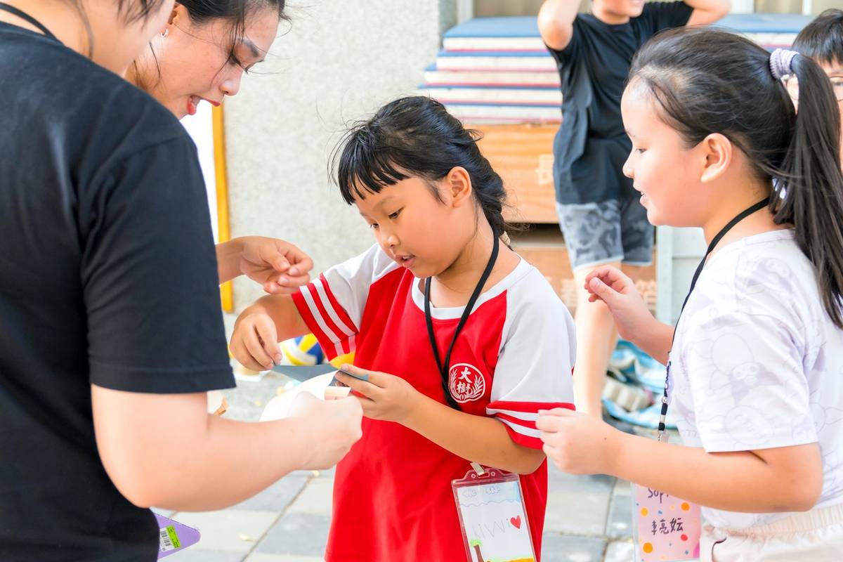 高雄市大樹國小-以遊戲式學習及任務導向式學習設計課程，將課程轉化為遊戲任務