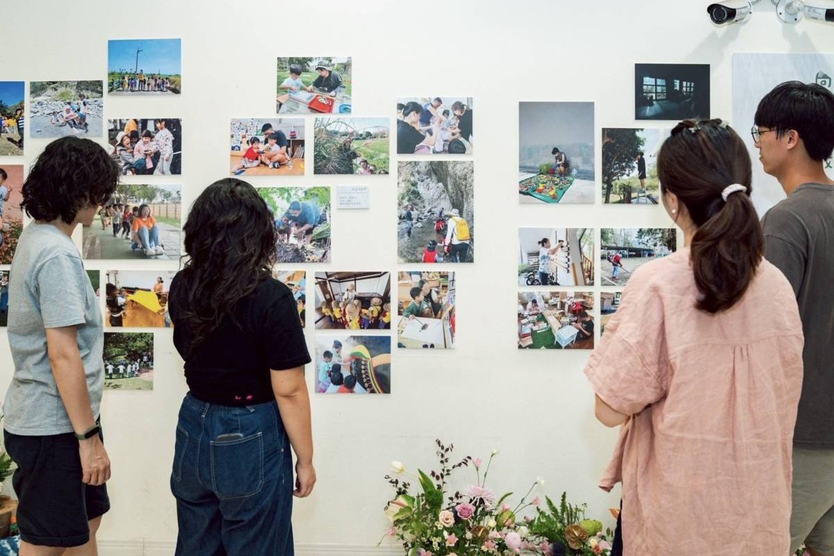 「向教師致敬：幼兒最初的陪伴」影像展，將幼兒教育現場真實樣貌重現，非常溫馨。