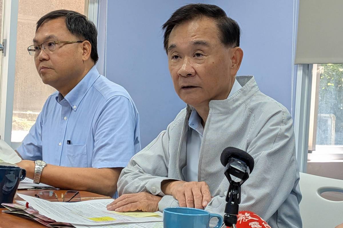 北市教育局長湯志民表示，教育部專案計畫編制外代理教師及特教服務人員納入敬師獎勵發放對象