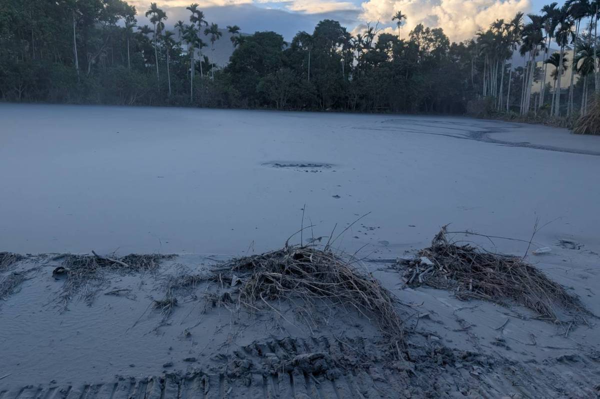 被泥沙覆蓋的農田