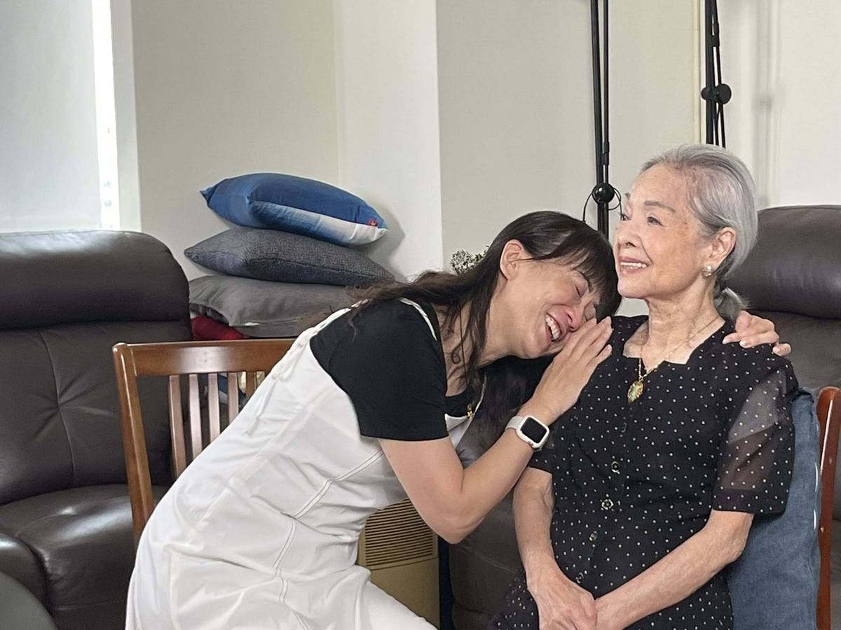 臺灣第一苦旦、人間國寶廖瓊枝(右)，以歌仔戲映照人生，從地方舞臺走向國家殿堂

