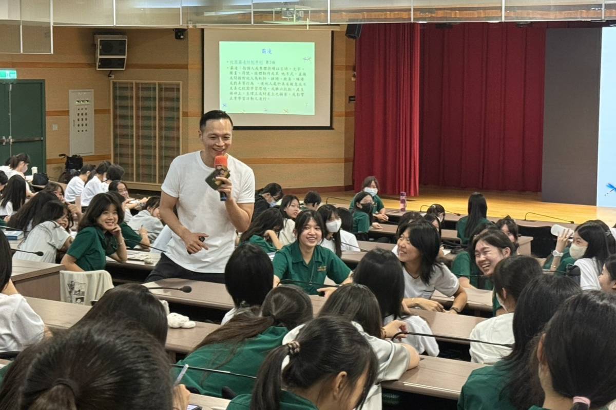 謝祐昀檢察官到北一女中進行宣導，以自身經驗探討霸凌議題