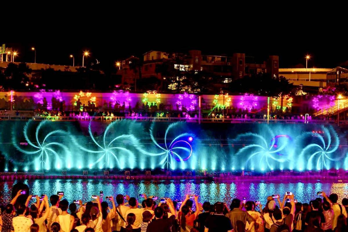 「2025台北水舞嘉年華」10／7起全面恢復展演 (北市府提供)