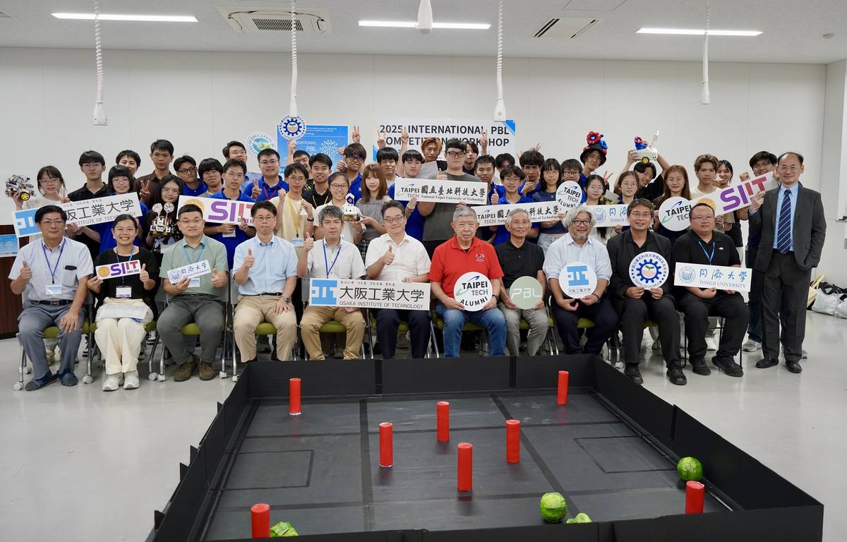 7北科大參加大阪工大PBL競賽工作營，與大阪工大、泰國法政大學等校實作交流，圖為四校參與師生貴賓大合影。(北科大提供)