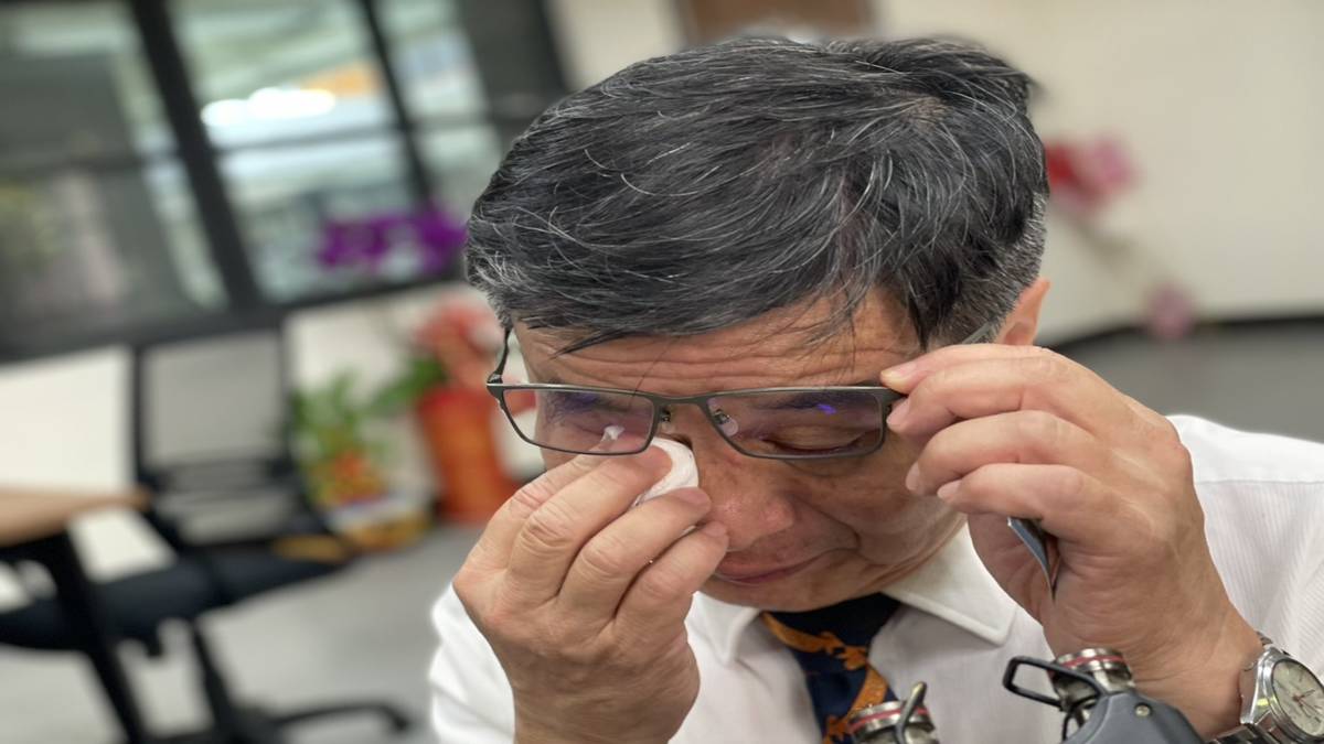 因為苦過痛過，帶著柔軟心的傅國樑校長想為學生帶來希望（圖:記者劉文珍）