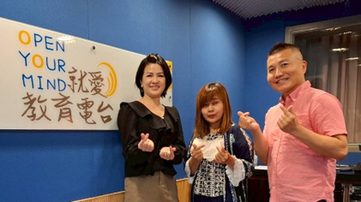 印尼顏雪花與陳迎薫、常罡合影