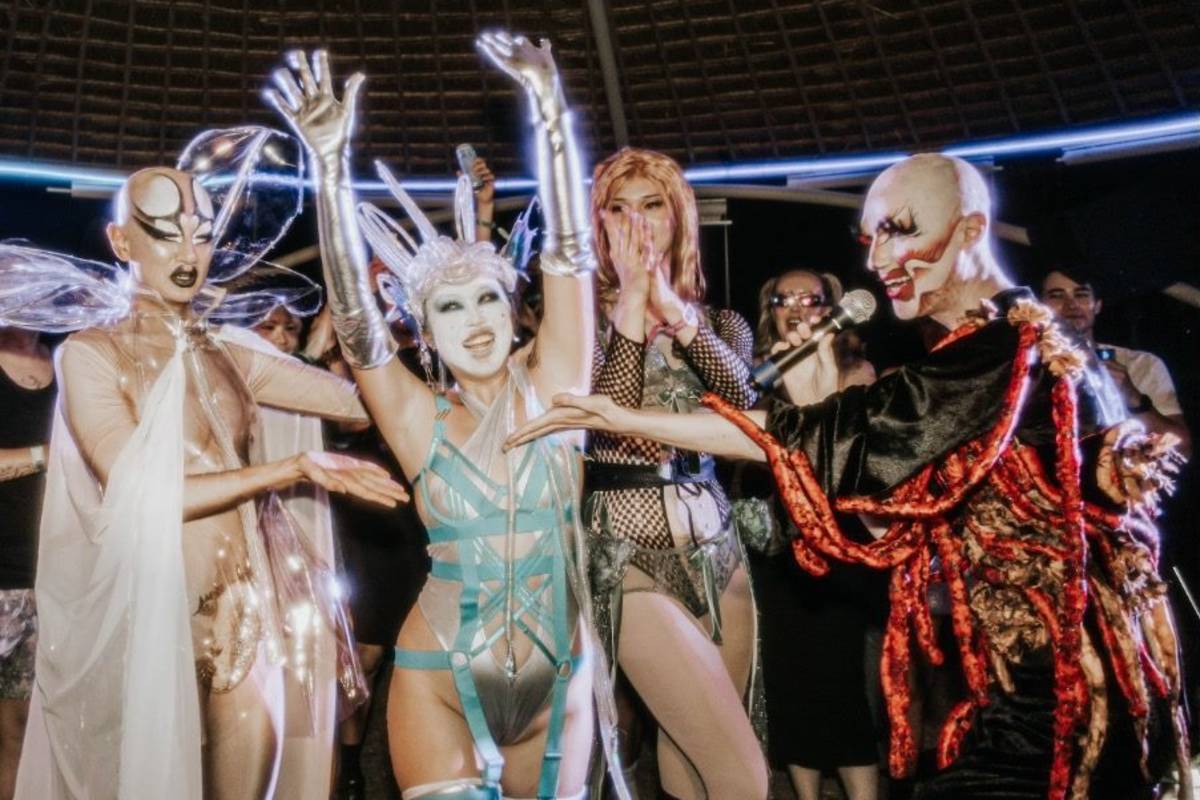 臺灣跨界藝術家倍帝·愛波與次元家族在2025年白晝之夜演出作品「神化」