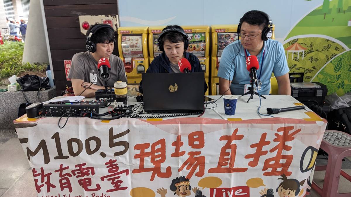 2025臺灣科普列車10週年臺東站不缺席-國立虎尾科技大學電子工程系吳添全(右1)