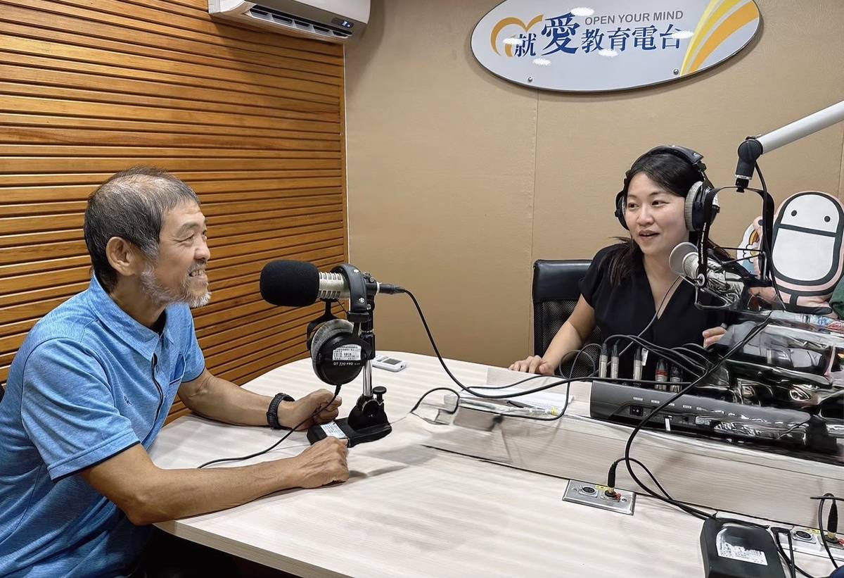 採李思瑩訪問臺東縣消費者保護官謝錦川，他呼籲消費者在APP簽契約時務必要留意契約內容