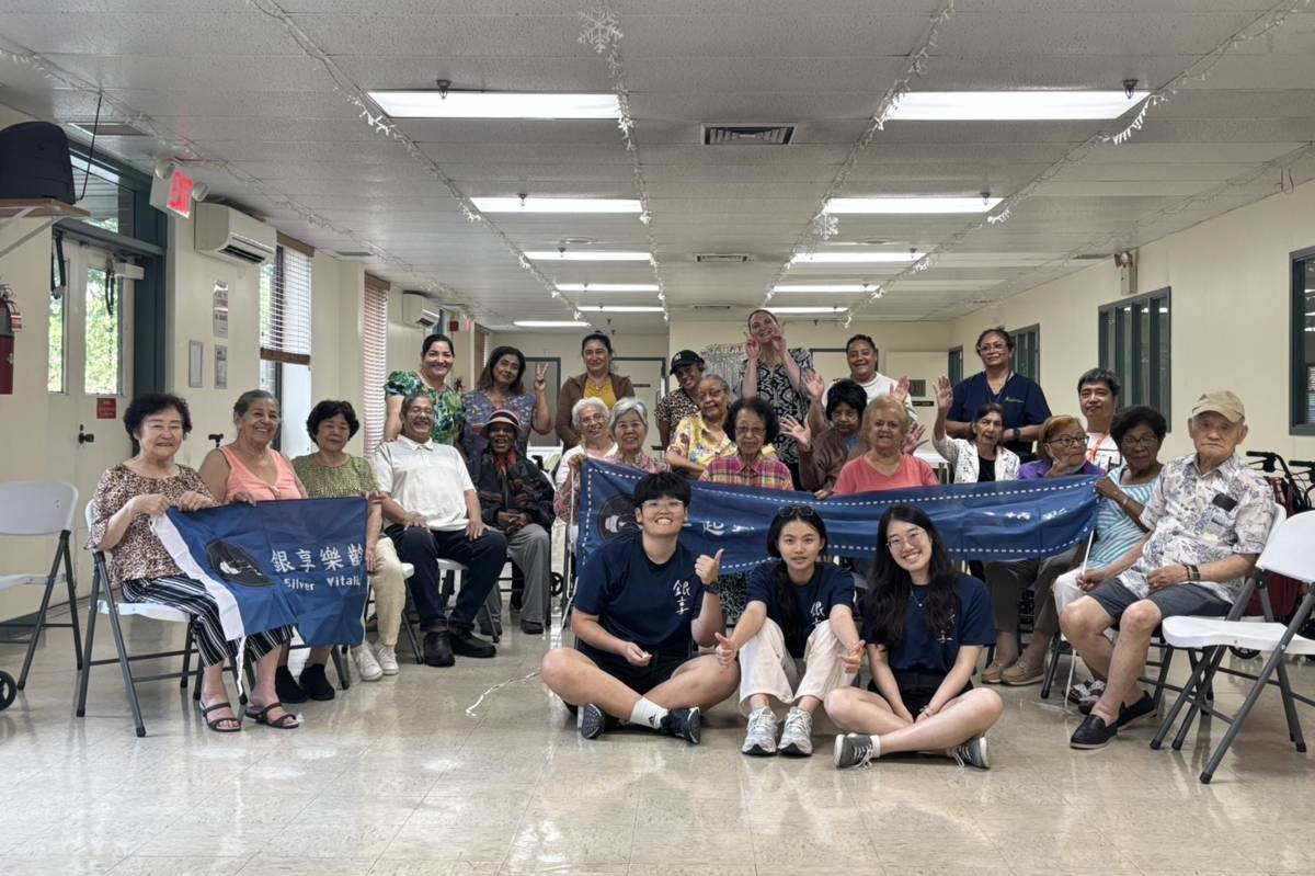 銀享力團隊與美國PSS Parkside Center學員及負責人合影