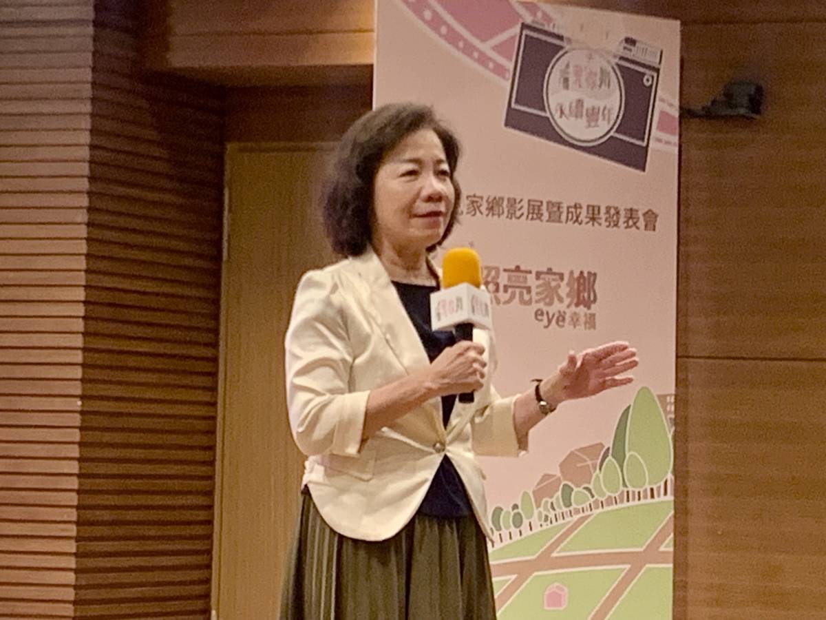教育部技職司楊玉惠司長致詞 (記者攝)