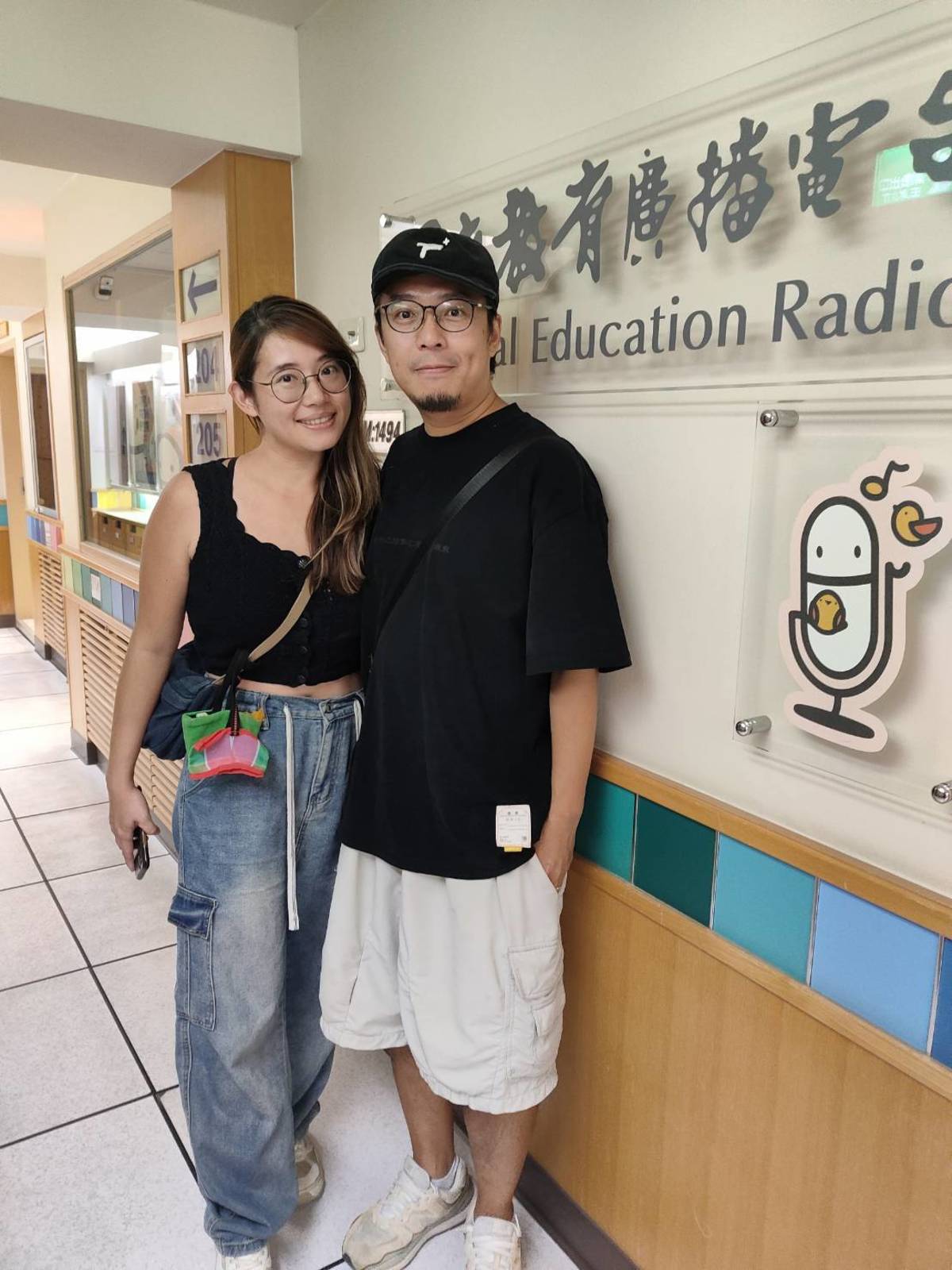 來賓李國熹(右)與余心倫夫妻