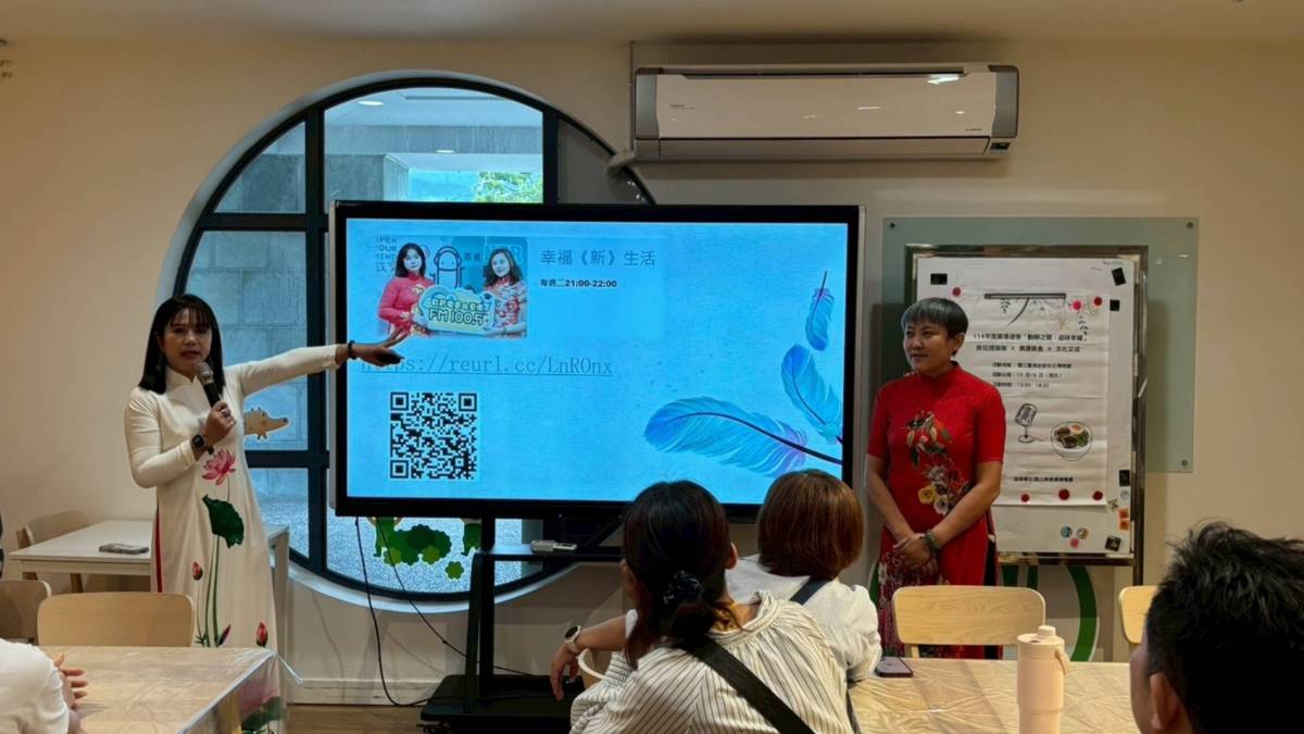 活動由節目幸福《新》生活主持人胡玉鳳與石寶莉開場