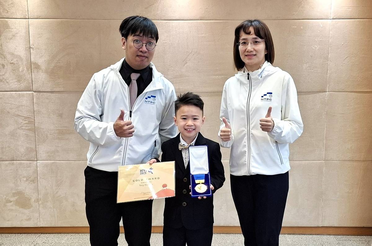 康橋許庭維以人工鼻氣味偵測器奪金，展現AI環境監測創新潛力