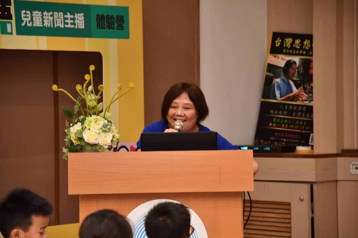 教育電臺採訪員劉文珍擔任新聞講師