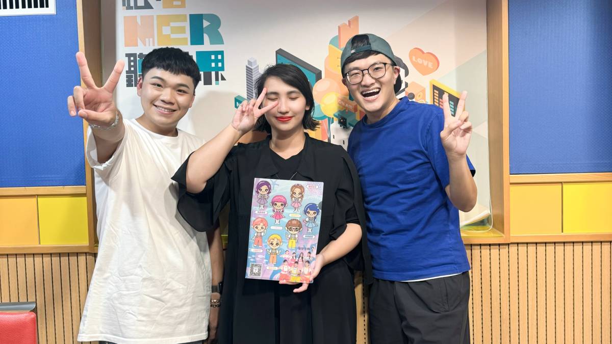 跟可愛的企鵝哥哥和海星哥哥合照～❤️