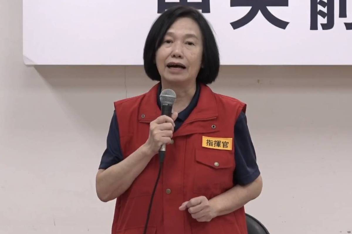 杜文珍次長強調，最後幾天訪視不能停，豬場不能放鬆監測，該做都要做。為準備再開市，屠宰場、運輸車輛及肉攤的清潔消毒很重要，希望在中央宣布解封後，所有程序都能準備好，讓養豬朋友可以恢復昔日作業。