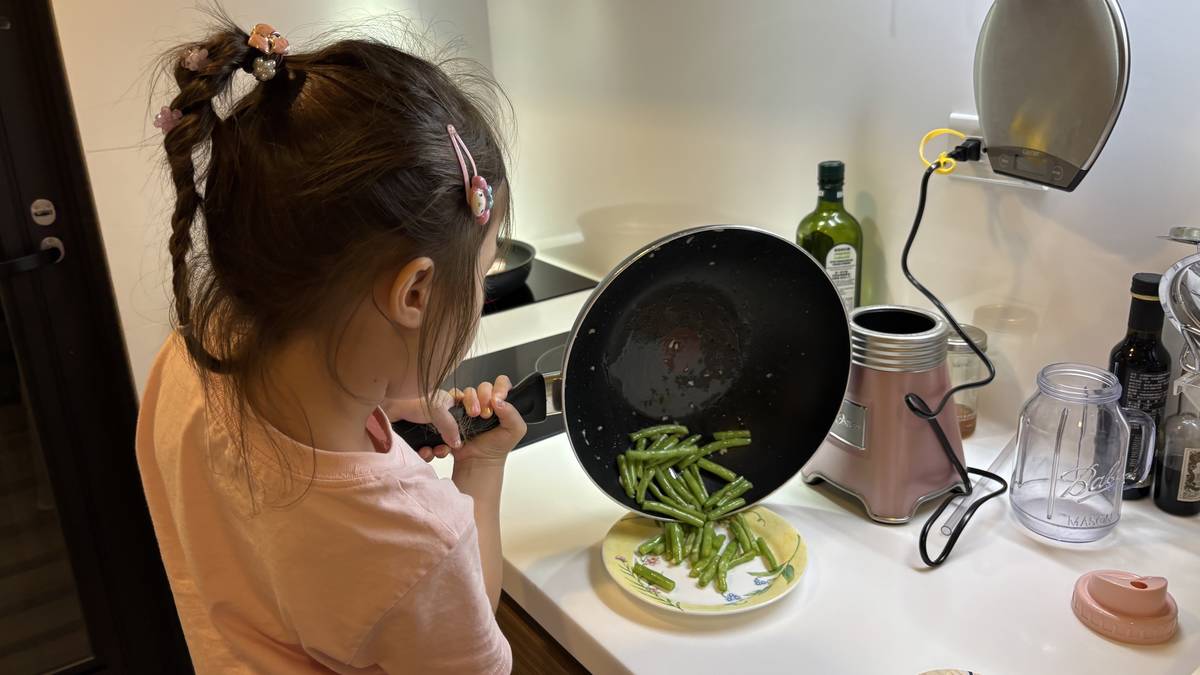 炒自己種的蔬菜