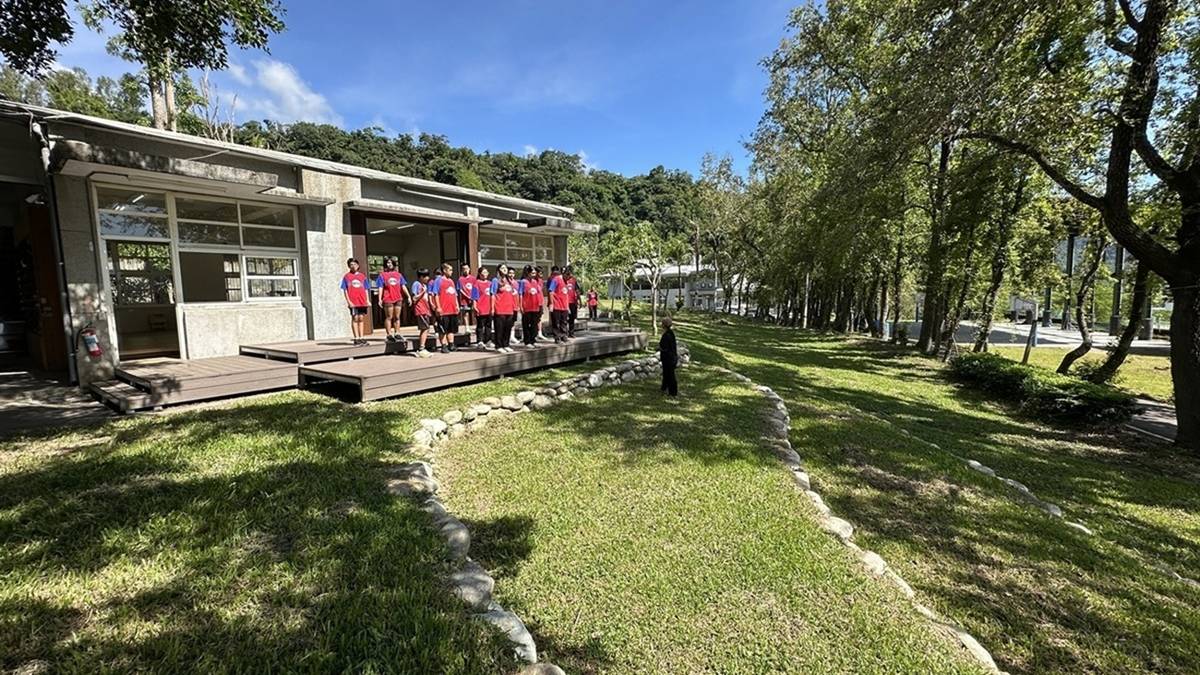 臺東縣桃源國中：在大自然中進行美感教育課程活動、展演休憩、亦可作為社區活動的場域
