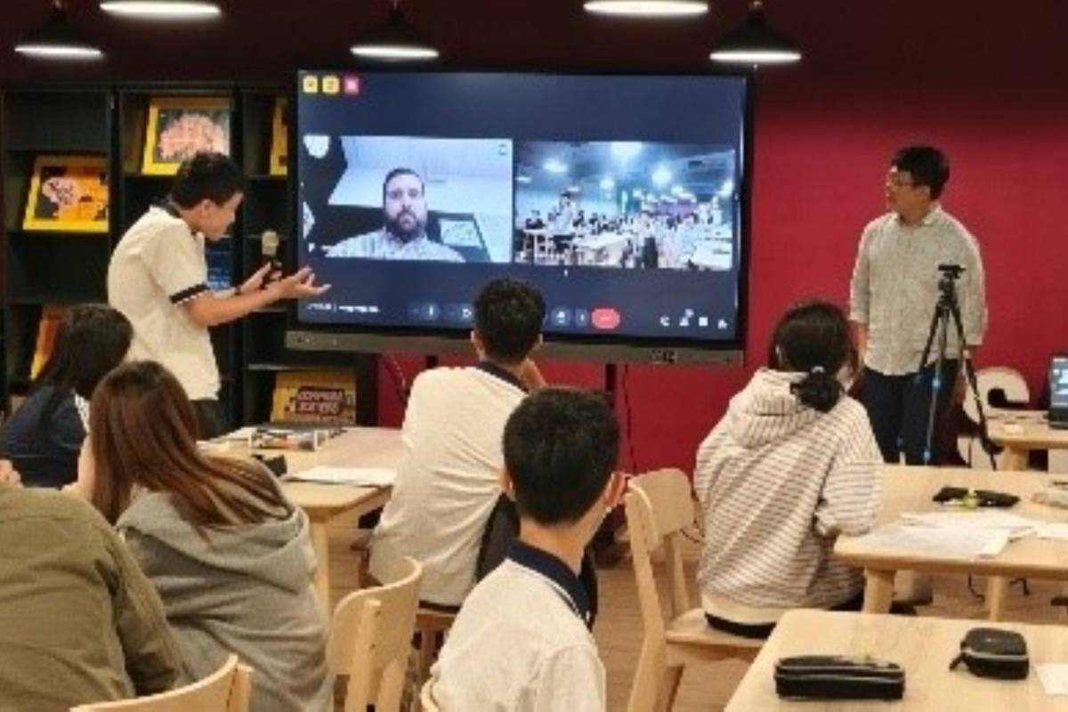 臺北市立中正高中以社會科課程與澳洲學校探討臺澳人口分布、都市化與文化議題 (教育部提供)