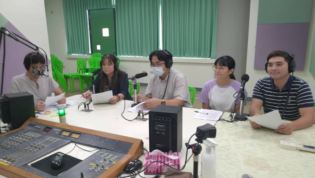 1141114台南教育新風貌節目，李貞儀校長訪問輔諮中心主任陳怡潔、王建文老師及心理師張雅惠、曾富謙