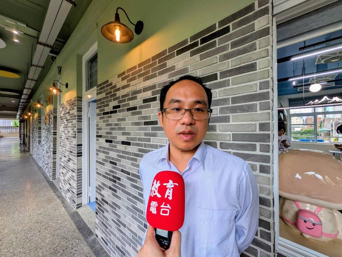 教育局鍾德馨主任秘書表示，臺北市雖不臨海，也能推動屬於首都特色的在地化課程