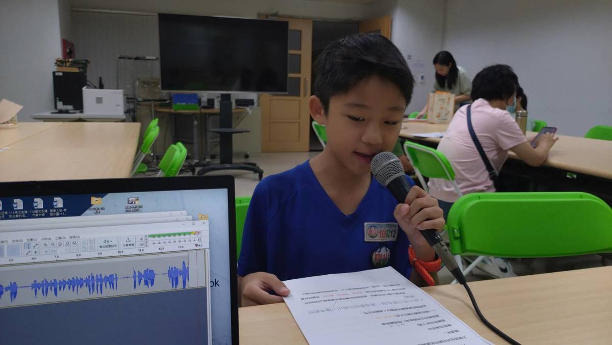 校園小主播：崑山國小 吳碩恩 同學 談 ~ 家鄉故事繪本

