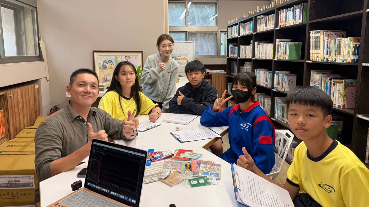 114.11.29播出-113學年度「健康促進學校輔導計畫前後測成效評價成果報告評選」-特優-新竹市虎林國民中學-採訪合照