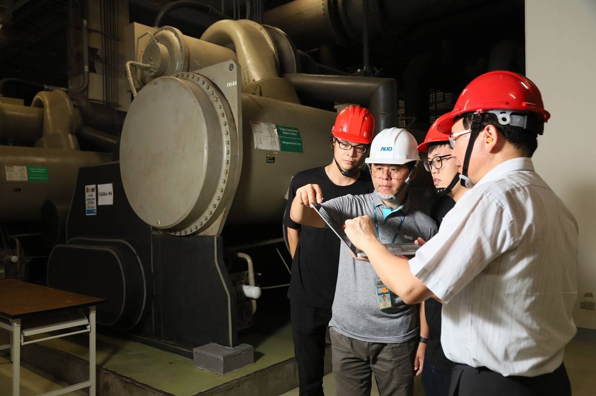 北科大跨域團隊協助友達光電於空調系統節能減碳。（綠能科技聯合研發計畫提供）