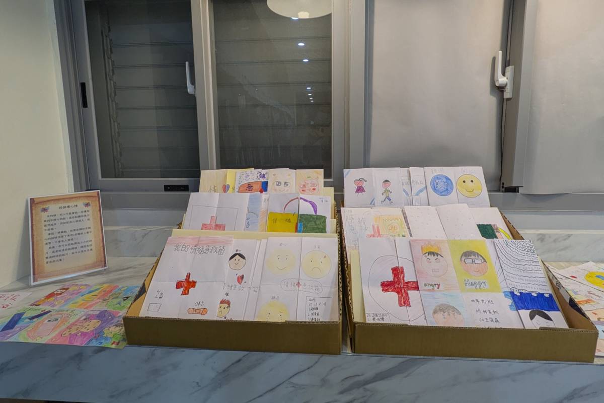 學生認識情緒後，親手製作「情緒急救箱」