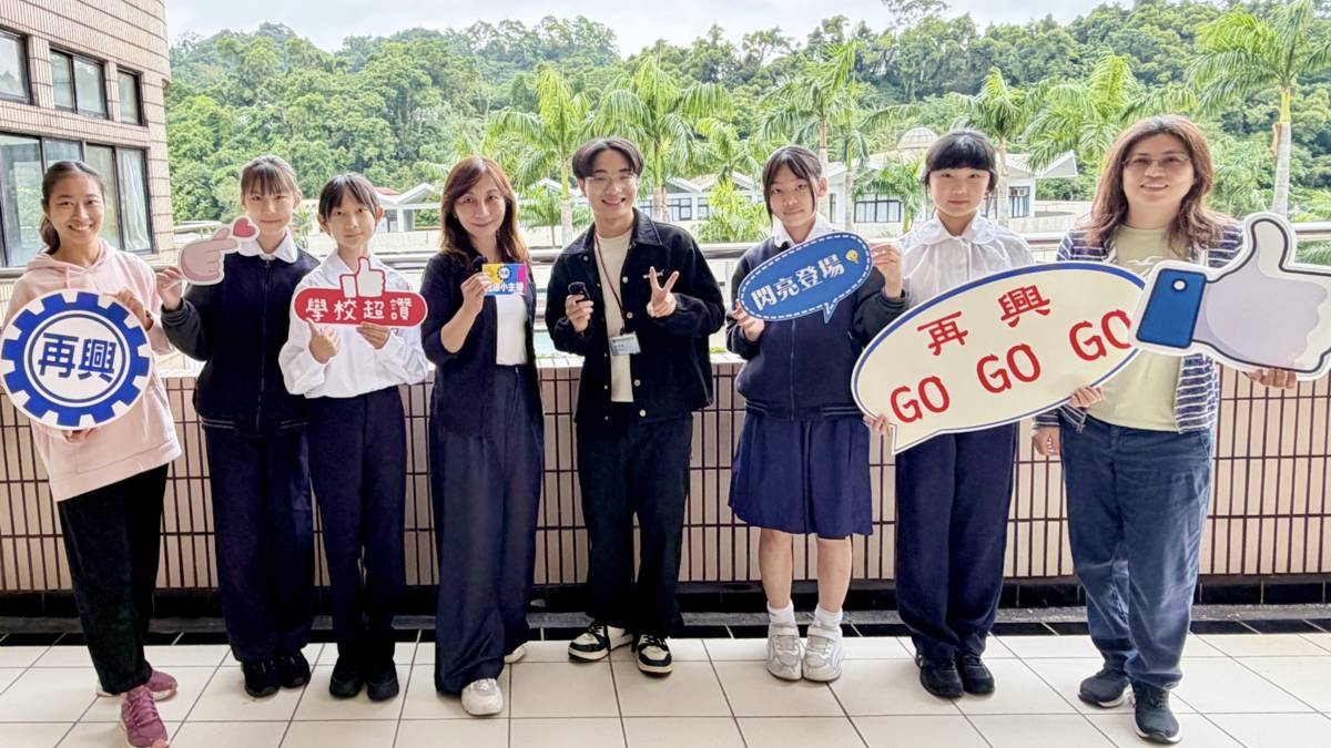 113學年度健康促進學校輔導計畫校園健康主播評選-佳作-臺北市再興國民小學-採訪合照