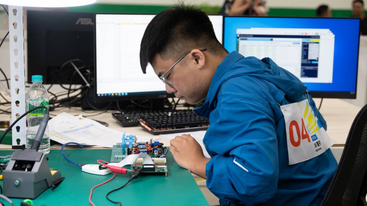 第54屆全國技能競賽，那是廖容陞第一次進入全國賽