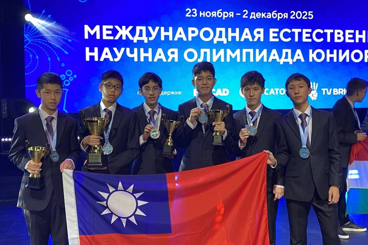 (左起)蕭睿希、康睿騰、林鈺洋、馬宇辰、潘又睿、姜翔