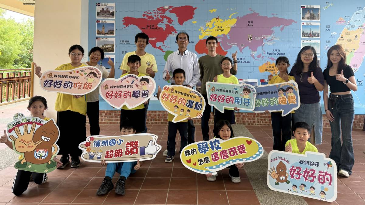 113學年度健康促進學校輔導計畫校園健康主播評選-第二名-苗栗縣溪洲國民小學-採訪合照