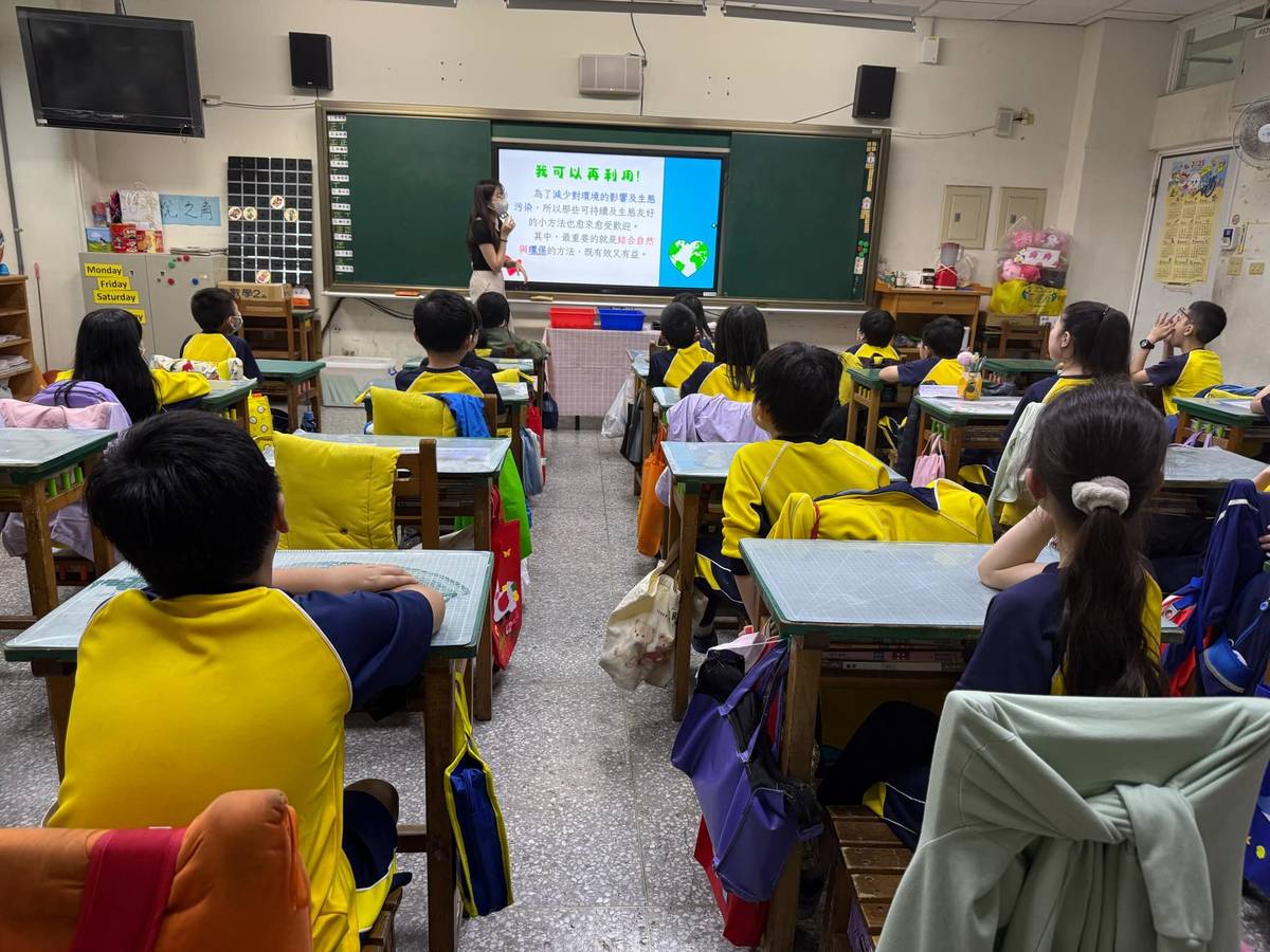 自強國小中年級老師共同設計「蛋殼重生記」課程，將廢棄午餐蛋殼再製成肥料