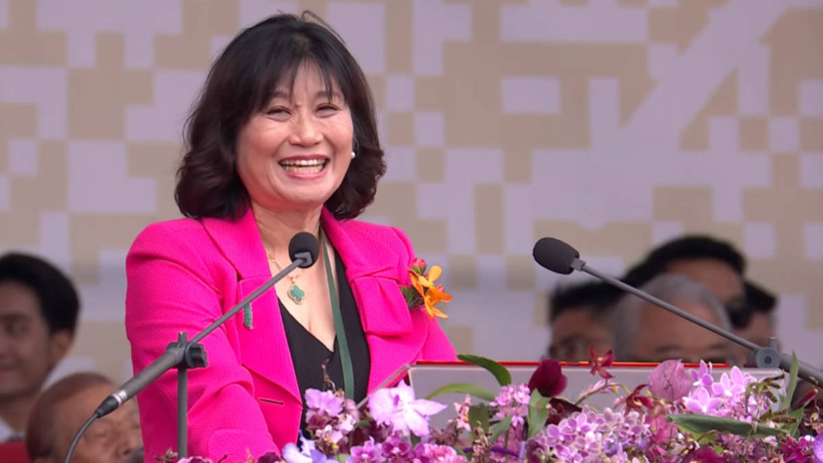 全美台灣同鄉會（Taiwanese Association of America, TAA）的總會長-陳桂鈴女士