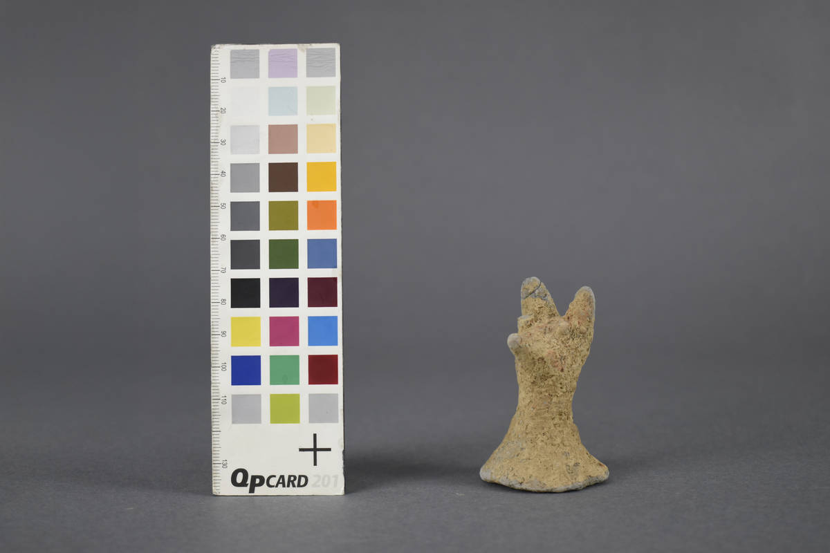 狐狸狗陶偶。（蘭陽博物館提供）