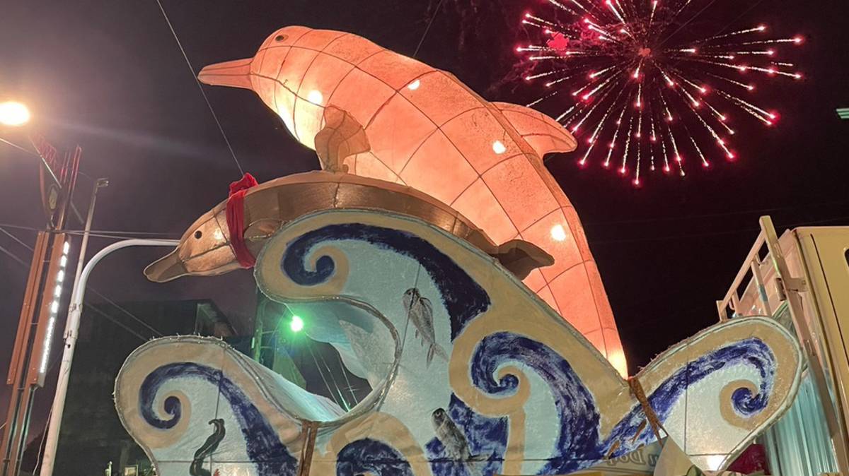 媽祖魚隨大甲媽祖遶境—以白海豚為意象(照片由郭佳雯研究員提供)