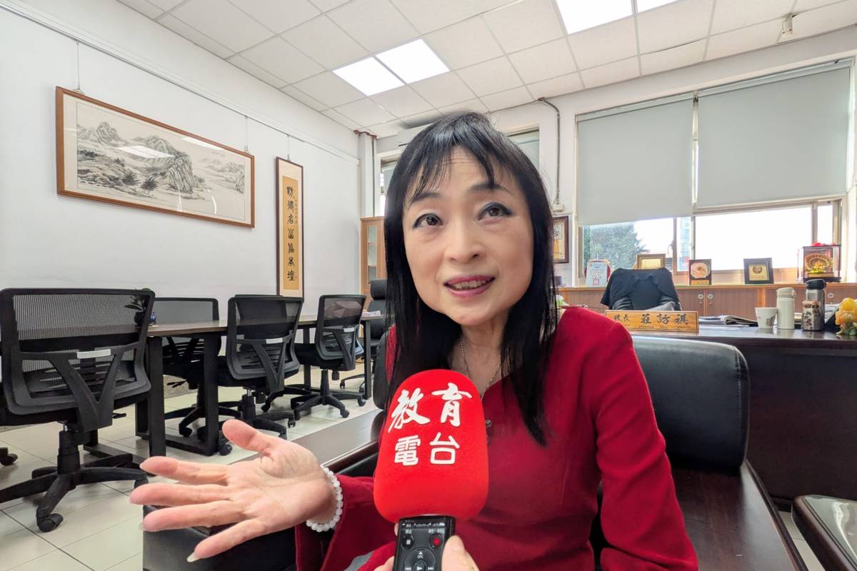 莊訪祺校長期望學生透過活動，感受聖誕佳節的溫馨、熱鬧氛圍