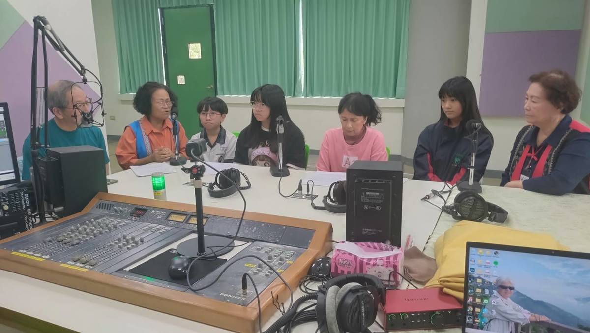 1141226台南教育新風貌節目，原住民族語老師石白蘭、亓高美玉老師、劉春芳老師及大灣高中高于恬、許芯慈及崑山國小高丞佑同學，談族語認證教學