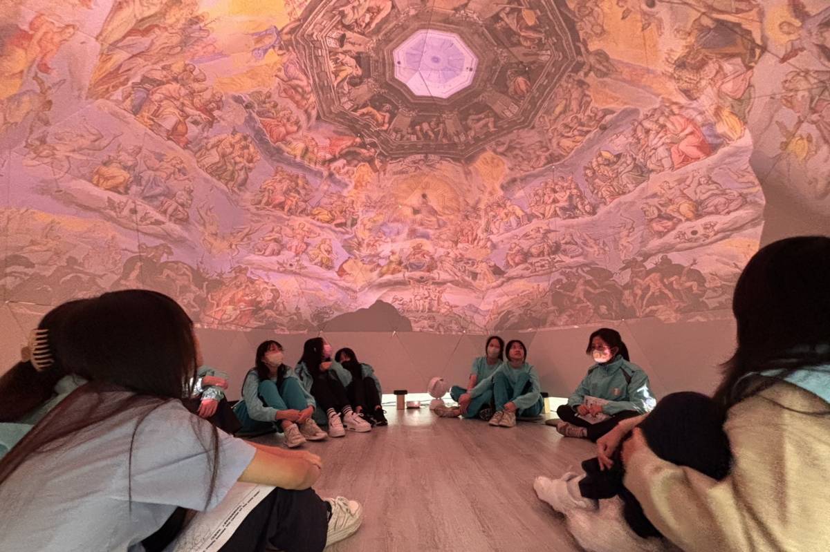 飛船穿梭蒙娜麗莎之窗 新北中正國中辦「穹頂玩藝」特展