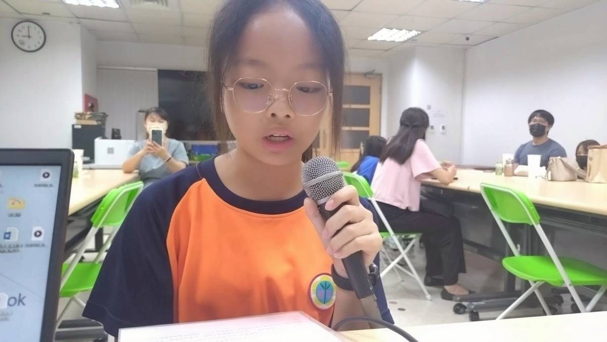 校園小主播：長平國小 孫彥璇 同學 談 ~ 家鄉故事繪本



