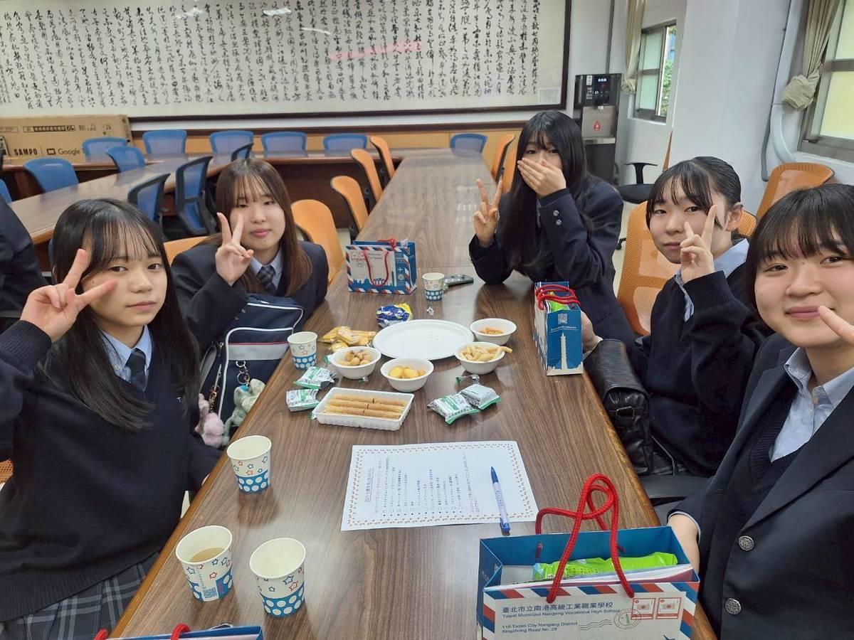 南港高工為日本學生規畫包括體能活動、文化體驗與專業實作交流課程

