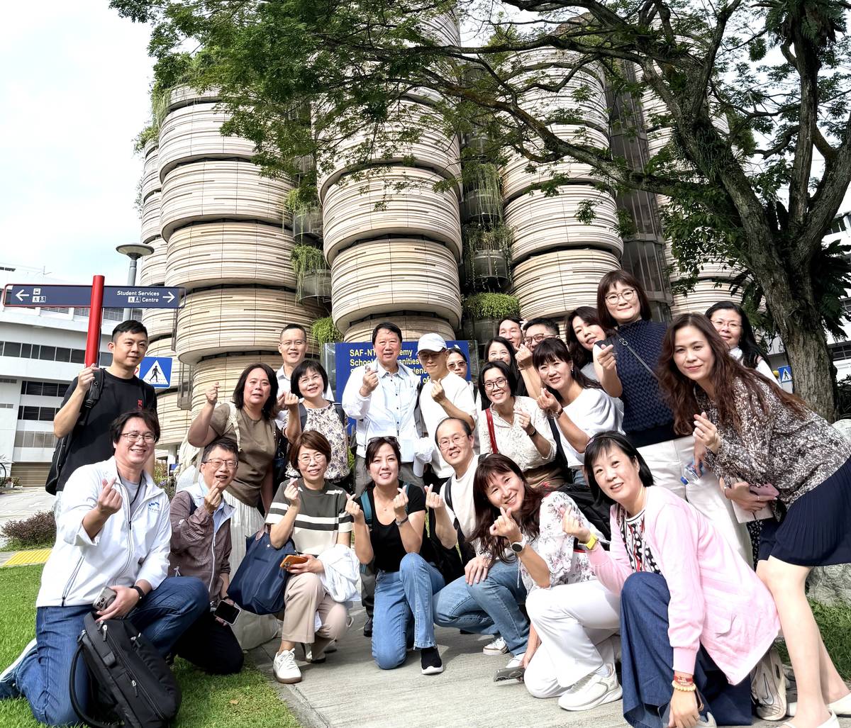 新加坡南洋理工大學蜂巢建築(The HIVE)設計新穎是學生的學習中心